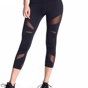 NWOT Z by Zella Mesh Capris